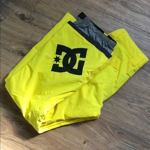 DC snowboarding pants